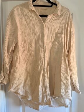 aerie soft cream textured button-up blouse
